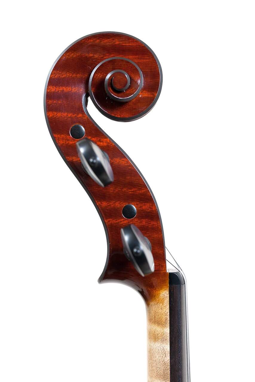 Viola Guarneri